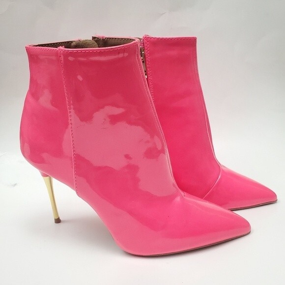 Barbie Girl Pointed Toe Gold Heel Booties Size 6 - Picture 14 of 15